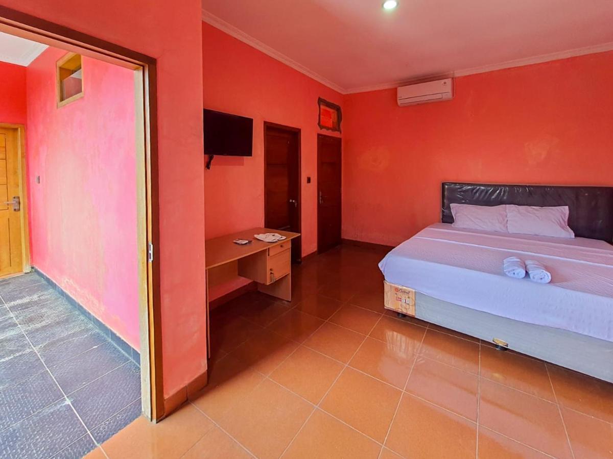 Pakde Air Cafe And Homestay Grabag Magelang Mitra Reddoorz Bedono Ngoại thất bức ảnh